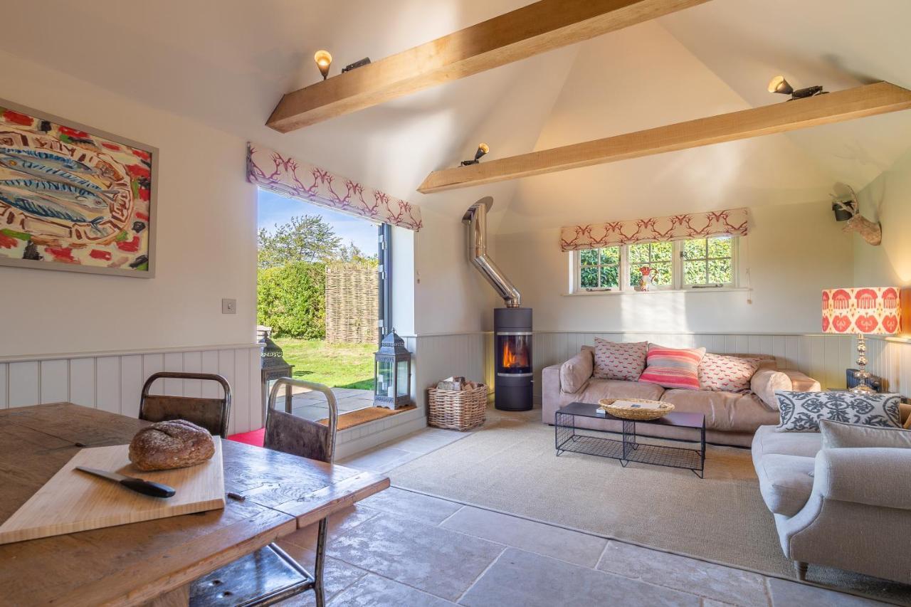 Romantic Cottage In Pretty Village With Great Pubs - Stoke Cartlodge 科尔切斯特 外观 照片
