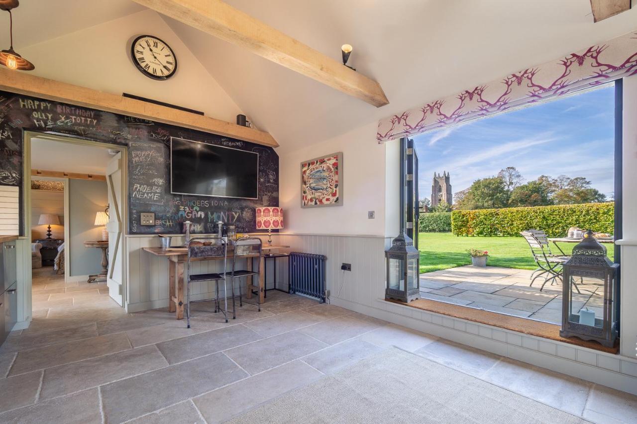 Romantic Cottage In Pretty Village With Great Pubs - Stoke Cartlodge 科尔切斯特 外观 照片