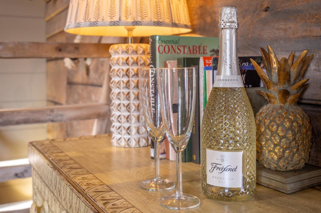 Romantic Cottage In Pretty Village With Great Pubs - Stoke Cartlodge 科尔切斯特 外观 照片