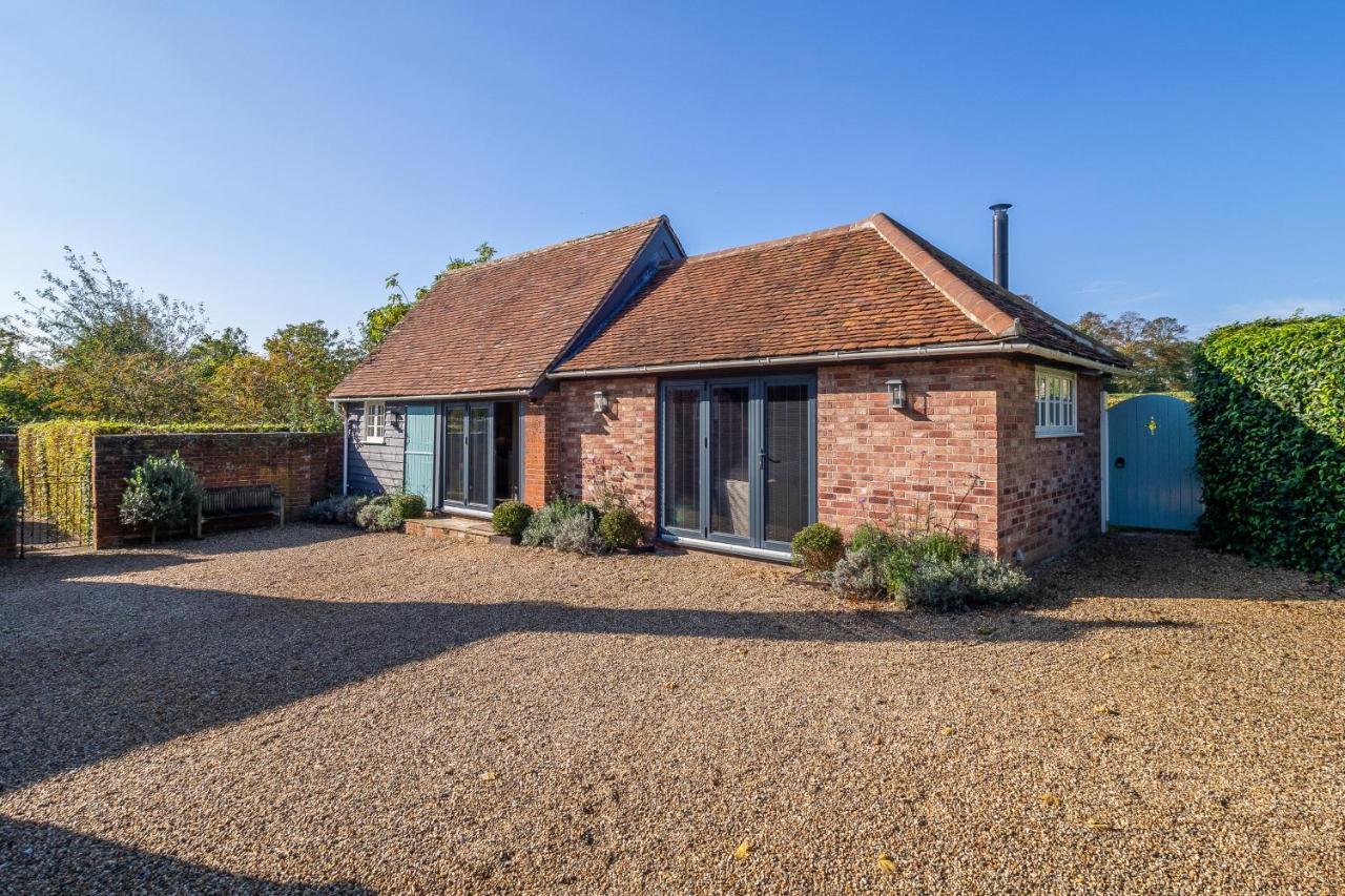 Romantic Cottage In Pretty Village With Great Pubs - Stoke Cartlodge 科尔切斯特 外观 照片